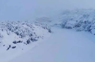 VIDEO: Snow transforms Teide into a stunning Winter Wonderland