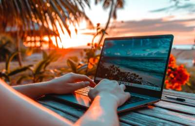 Digital Nomad Wealth: Passive income from the Canary Islands