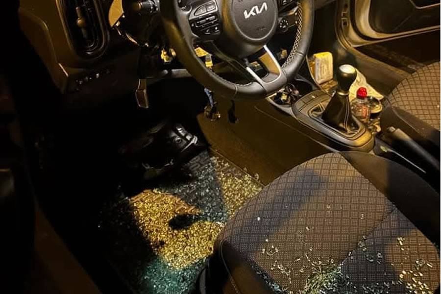 Residents angry at lack of support after spree of car thefts in Llano de Camello