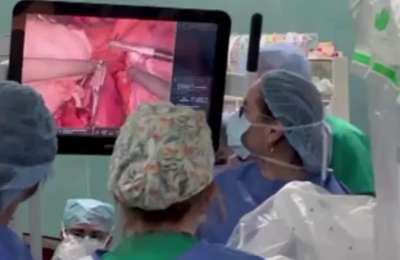 Ground breaking robotic kidney transplant surgery a success for Canarian doctors