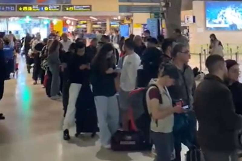 Subsidised Canary Islands flights at risk due to unpaid resident discounts