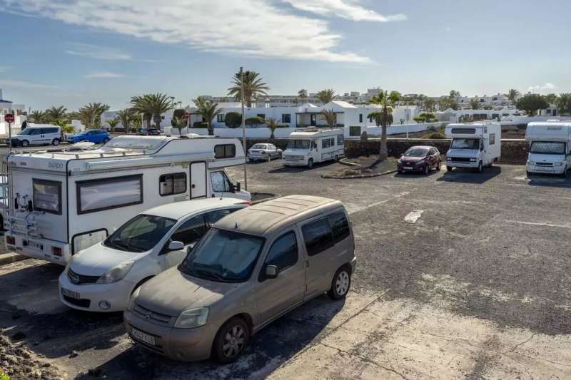 Living in a Car Park: Campervans are on the rise in Lanzarote due to housing crisis