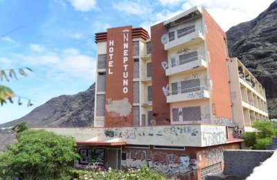 The demolition of iconic Neptuno Hotel in Tenerife is confirmed