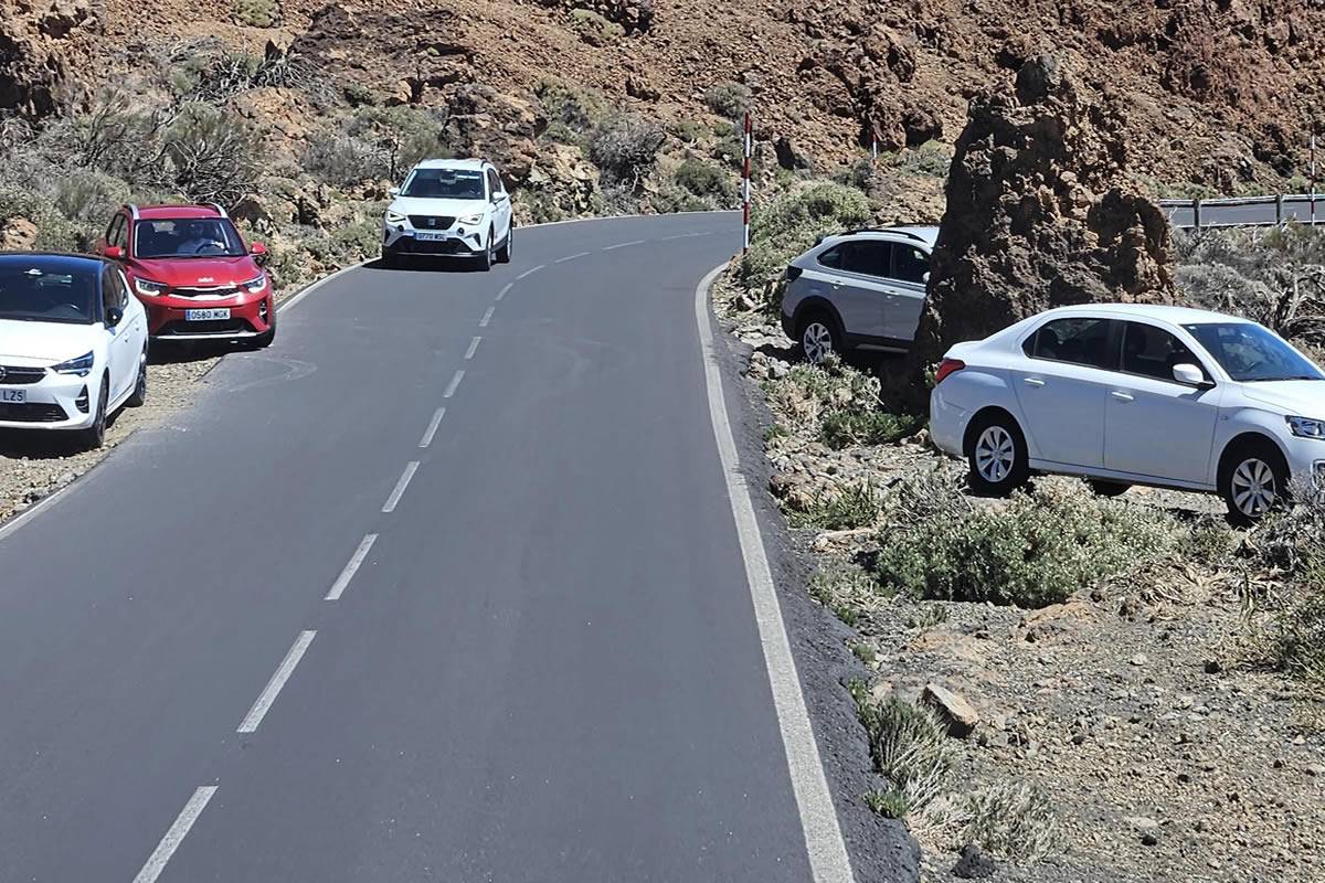 Foundation warns of chaos in Teide National Park amid surge in tourists and cars