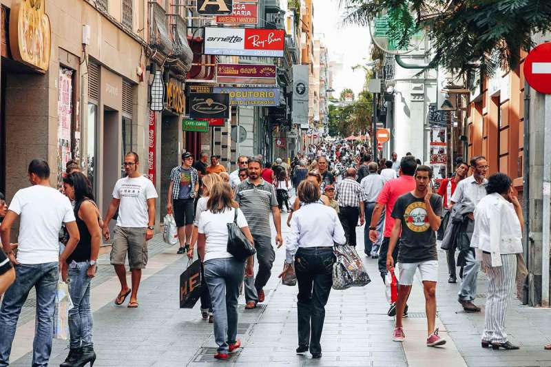 Foreign-born residents outnumber locals in three Tenerife municipalities