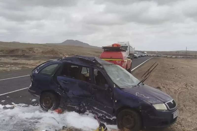Woman seriously injured in traffic accident in La Oliva