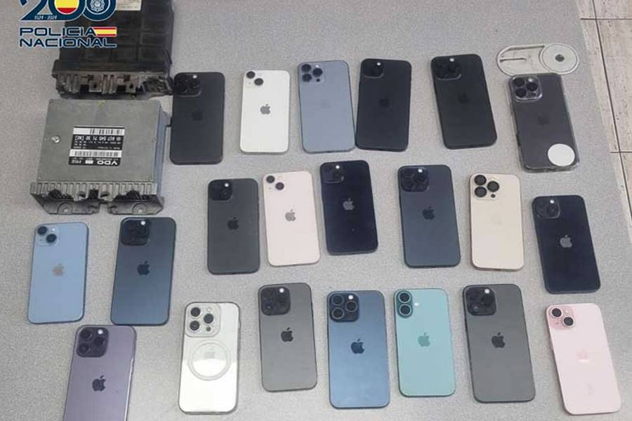 Carnival Crook: Police nab thief in possession of 20 iPhones