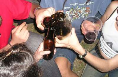 Experts warn of alarming levels of alcohol and cannabis use among Canary Islands teenagers