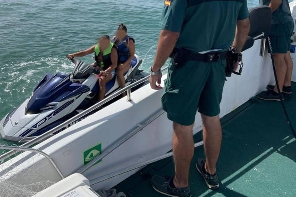 200 boats and jet skis sanctioned in Tenerife for maritime safety breaches
