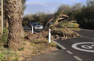 Storm Nuria triggers first emergency incidents in Tenerife and Gran Canaria