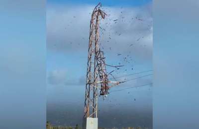 One injured and widespread disruption as Storm Nuria moves across the Canary Islands
