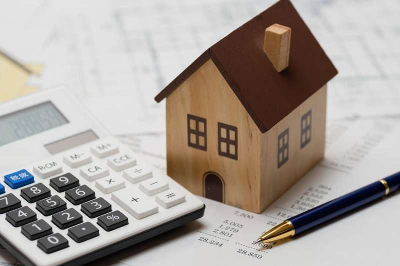 How a Loan Calculator can help you make smarter borrowing decisions