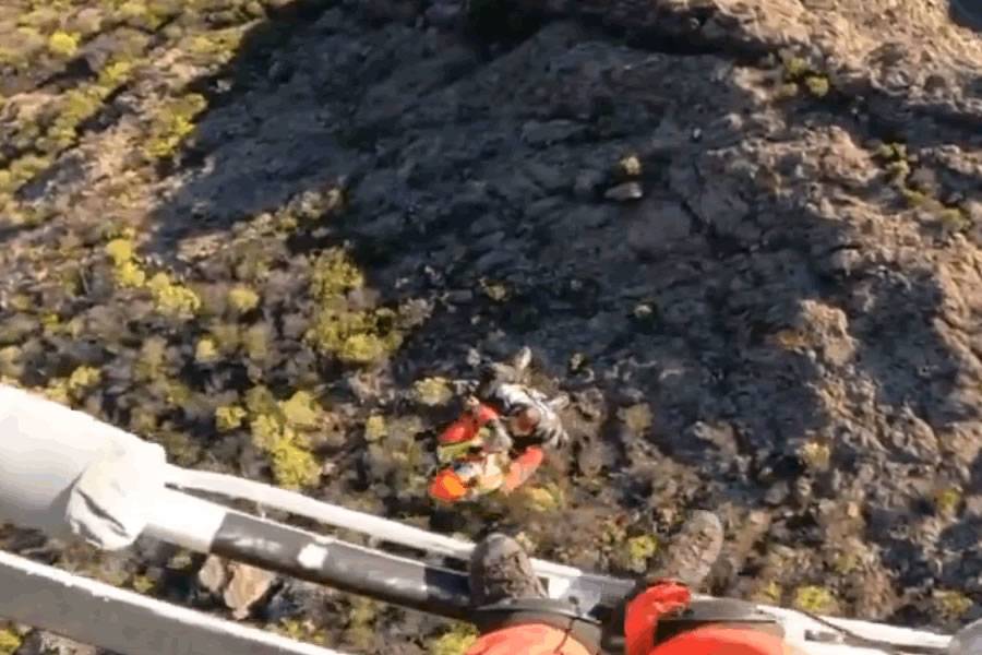Two lost hikers rescued after spending the night stranded in Gran Canaria