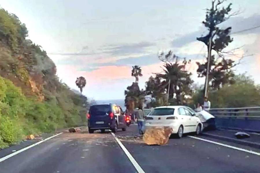 Drama in Tenerife: Boulder smashes car and injures woman after landslide