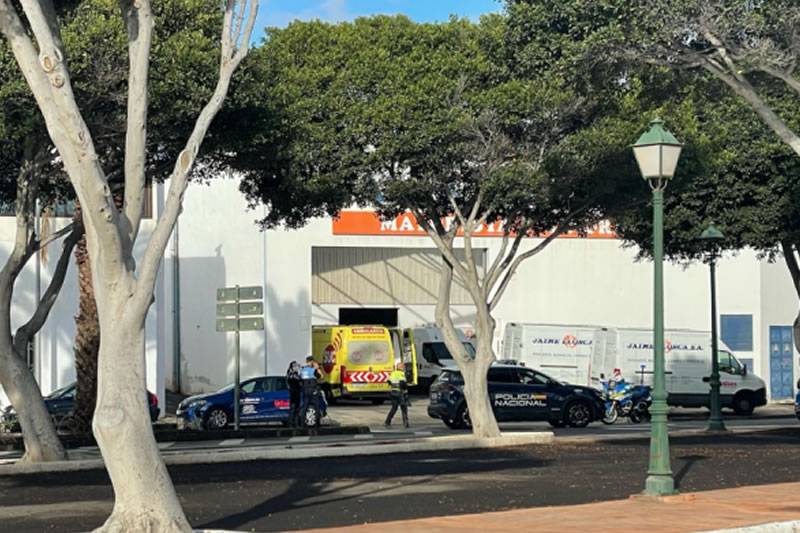 Man found dead in industrial warehouse in Arrecife 