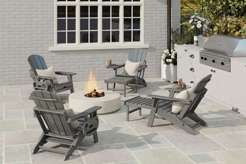 Alfresco Happy Hour: How to choose the right outdoor bar table for your space