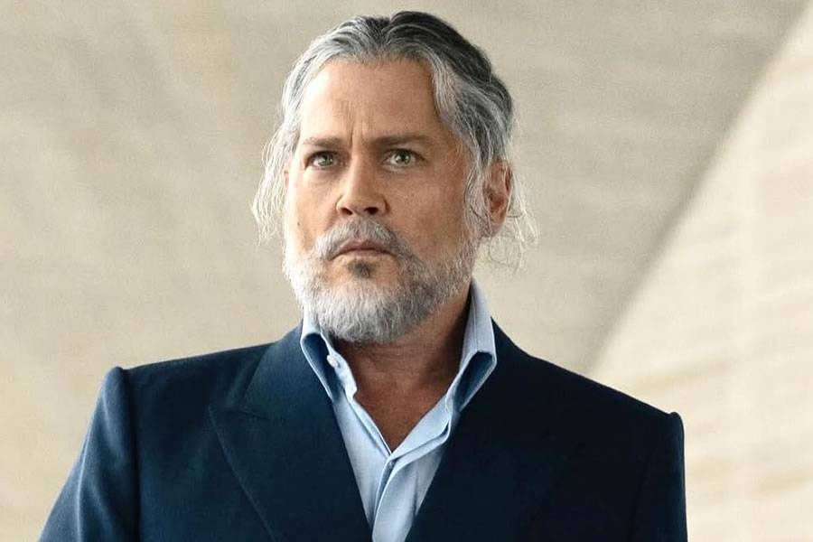 Johnny Depp shares photo from Tenerife set whilst filming 'Day Drinker' 