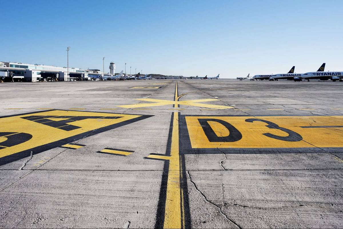 Technical emergency forces flight from Tenerife to return to the Canary Islands