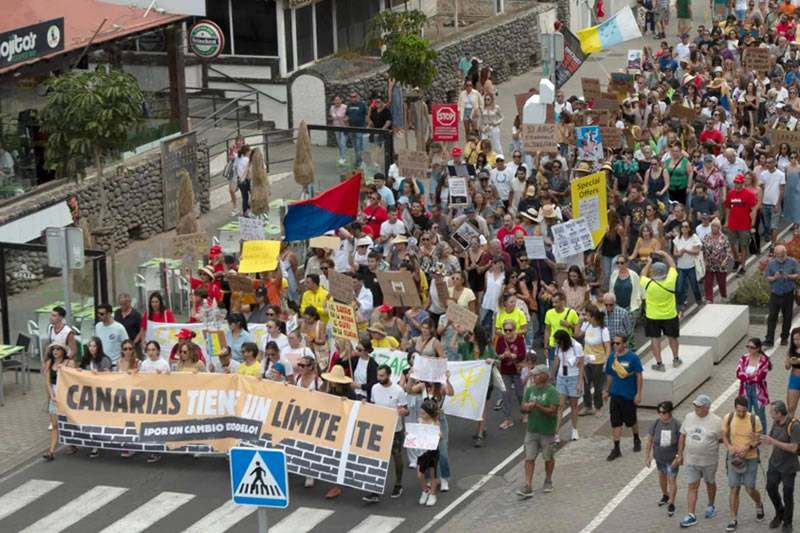New mass protests against tourism model and housing crisis scheduled for 18th May