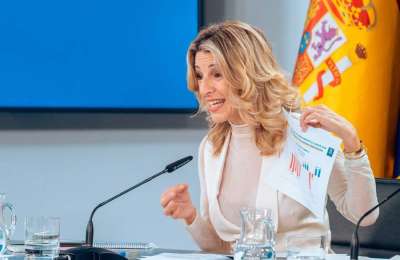 Yolanda Díaz confirms approval of reduced working hours 