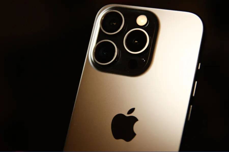 Apple issues global alert to iPhones users in over 100 Countries