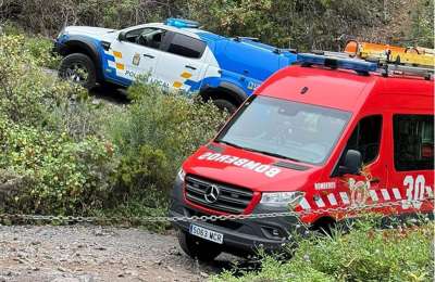 Man in critical condition after falling 20 metres down a remote ravine in Tenerife