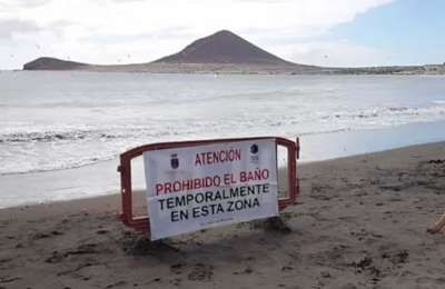 Beach closed in the south of Tenerife due to high levels of water contamination