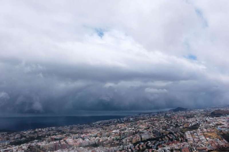 Cloud and rain forecast for western Canary Islands this Friday