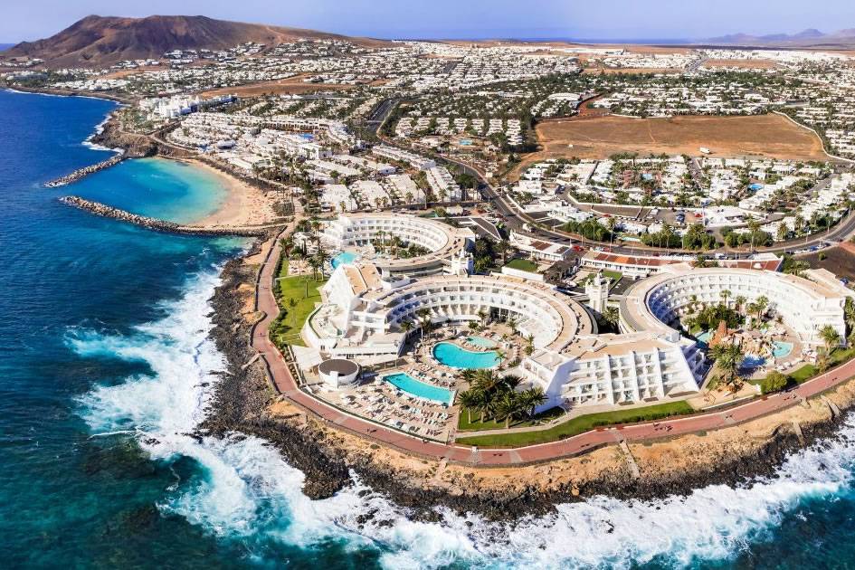 Hotels in Lanzarote see largest revenue growth per room in Spain's coastal destinations