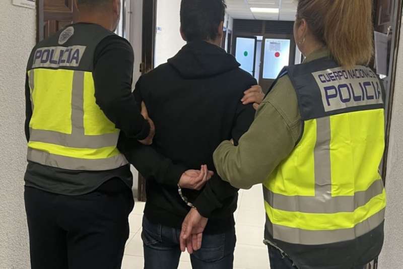 25-year-old man arrested after series of violent home robberies in Tenerife