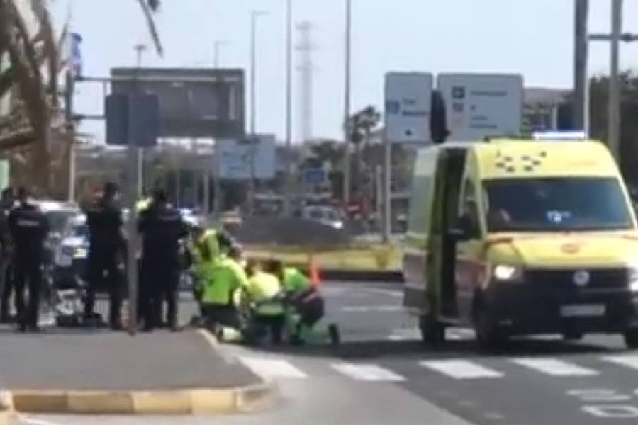Investigators review CCTV footage as man shot five times by police at Gran Canaria Airport