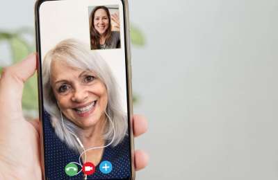 New ‘Dialogae’ App unites young and elderly to combat loneliness in the Canary Islands