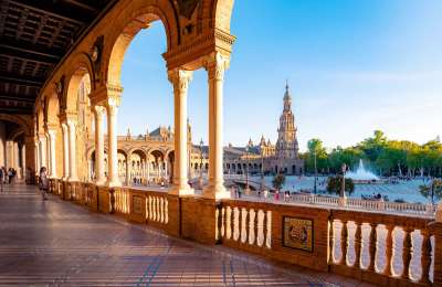 Seville, Barcelona or Madrid: which to choose for your first trip