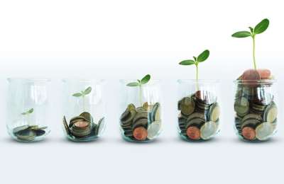 How to Raise Extra Money Online for Your Holiday This Year