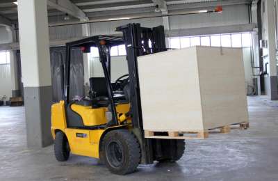 How Forklift Dealers Are Expanding Their Access Equipment Range in 2025