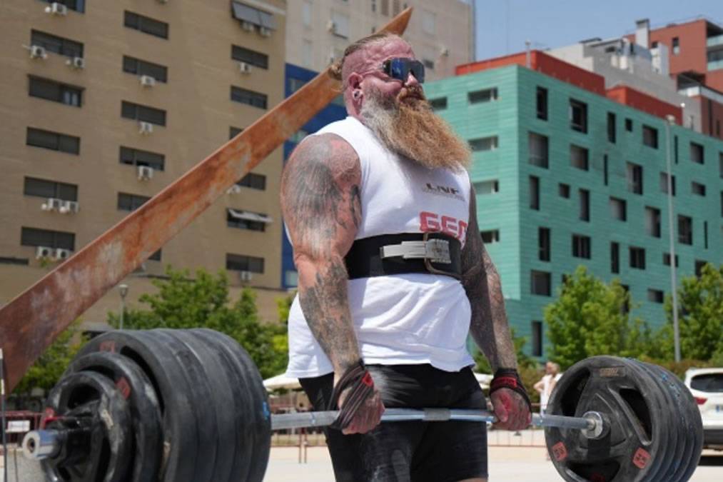 Tenerife Viking takes 2nd place in Móstoles Strongman Showdown 