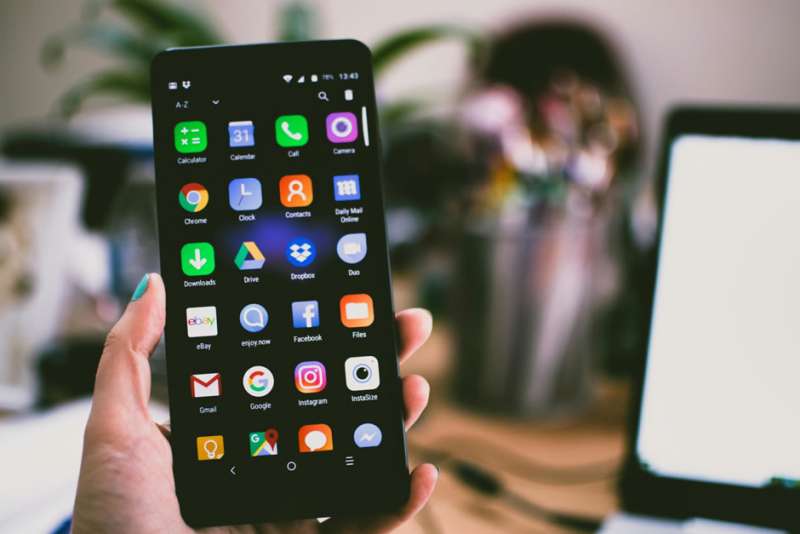 How smartphones and easy payments are fuelling the rise of online casinos in the Canaries