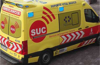Man fighting for life after car overturns in crash in Fuerteventura 