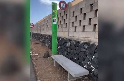 Anger as viral video exposes dangerous bus stops in south Tenerife
