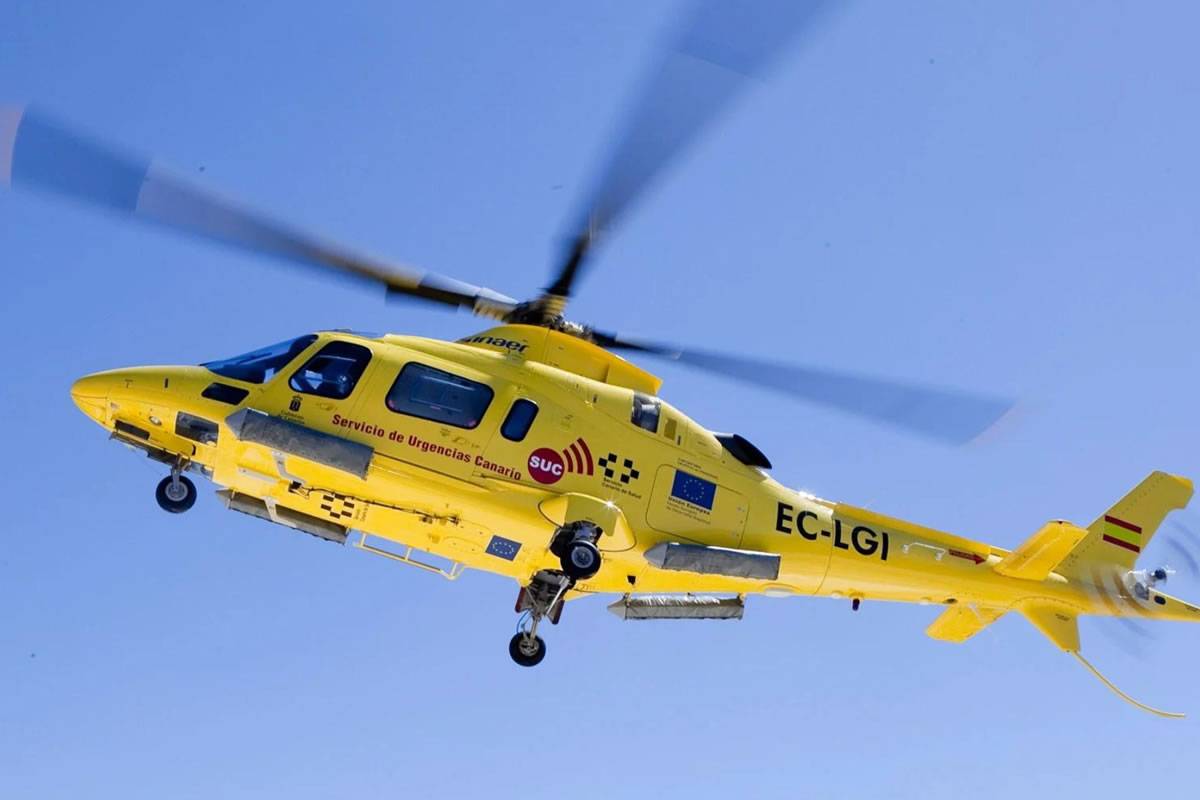 Motorcyclist airlifted to Tenerife in critical condition after serious crash 