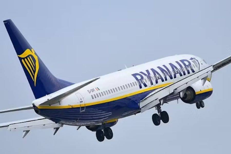Ryanair to fine passengers €500 for disruptive behaviour on flights