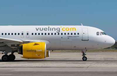Vueling ordered to pay over €13,500 to 12 passengers after flight cancelled
