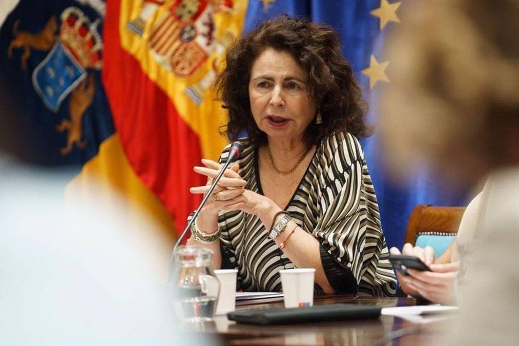Canary Islands minister open to Tourist Tax – but says exempting locals may be impossible