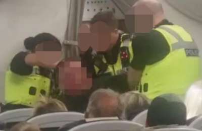 VIDEO: Latest incident involving drunk passenger on a TUI flight from the Canaries