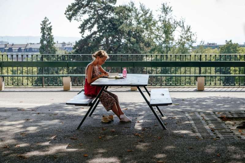 How WritePapers Supports Students During the Summer Break