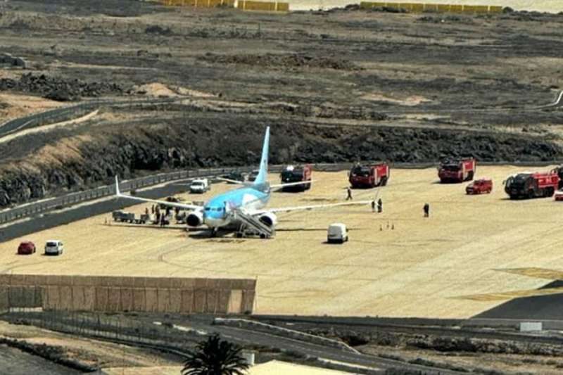 ‘Joke’ bomb threat on flight to Canary Islands could cost prankster up to €150,000