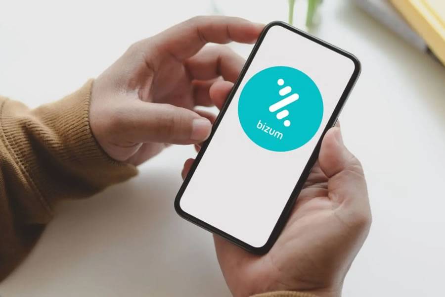 Warning issued over new Bizum scam that can drain your bank account