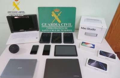 Delivery company employee arrested in Tenerife for stealing packages with items worth €13,500 