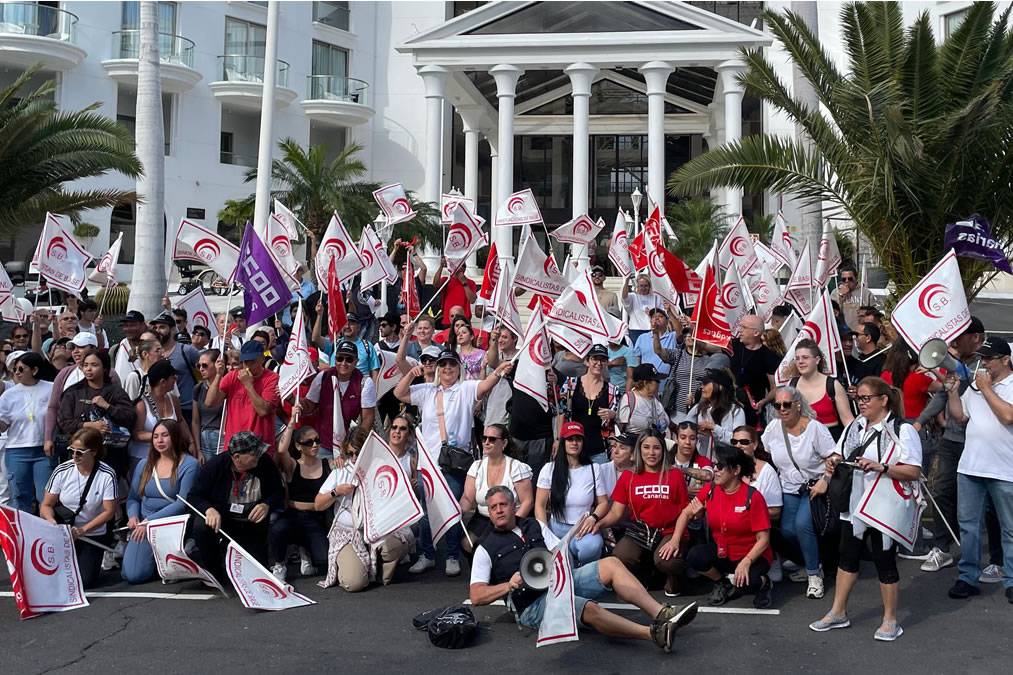 Tenerife hospitality employers and unions reach preliminary agreement to prevent summer strikes