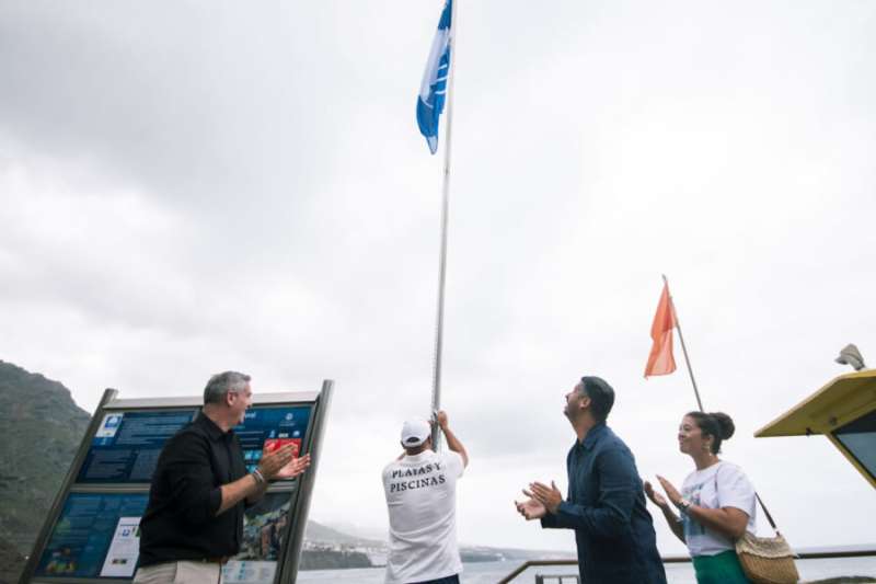 La Laguna awarded three new Blue Flags for its natural pools
